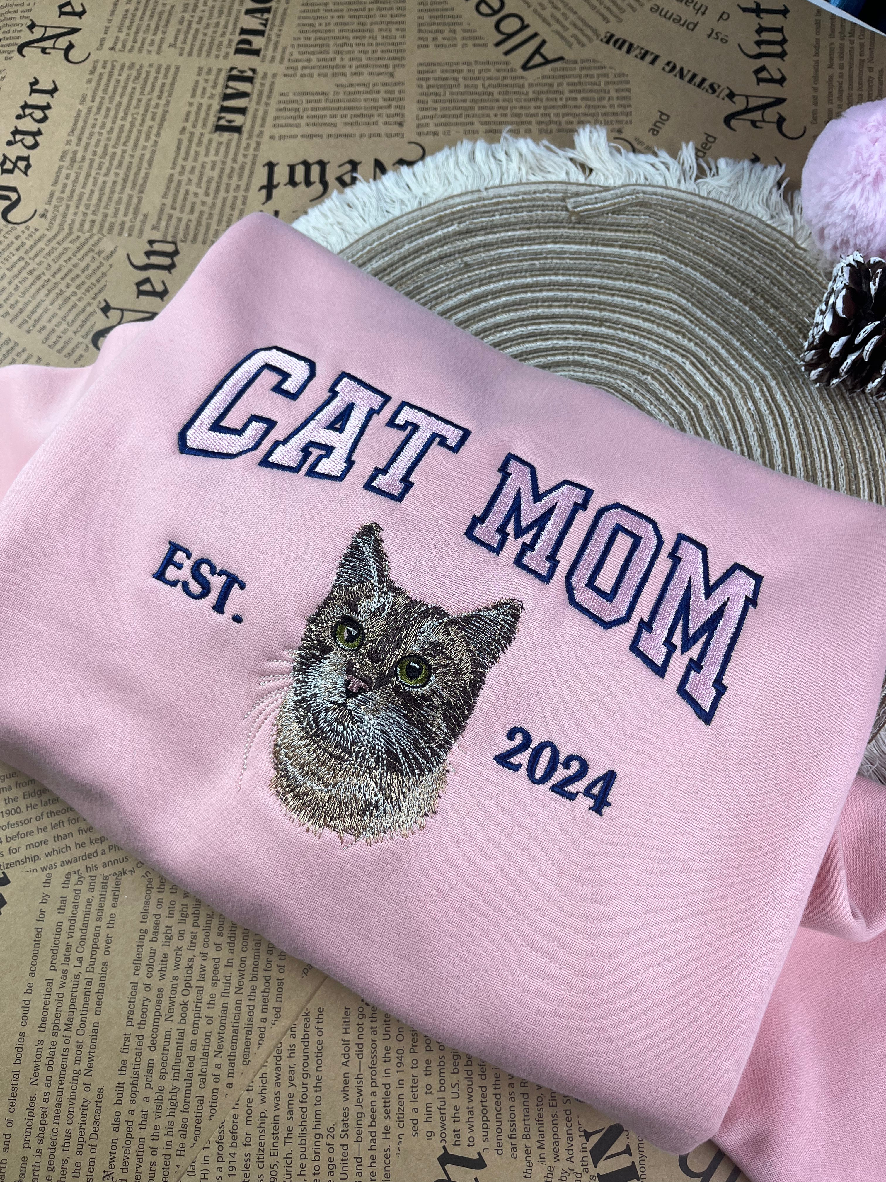 Cat Mom Embroidered Sweatshirt, Custom Pet Embroidered Sweatshirt, Shirt for Cat Lovers