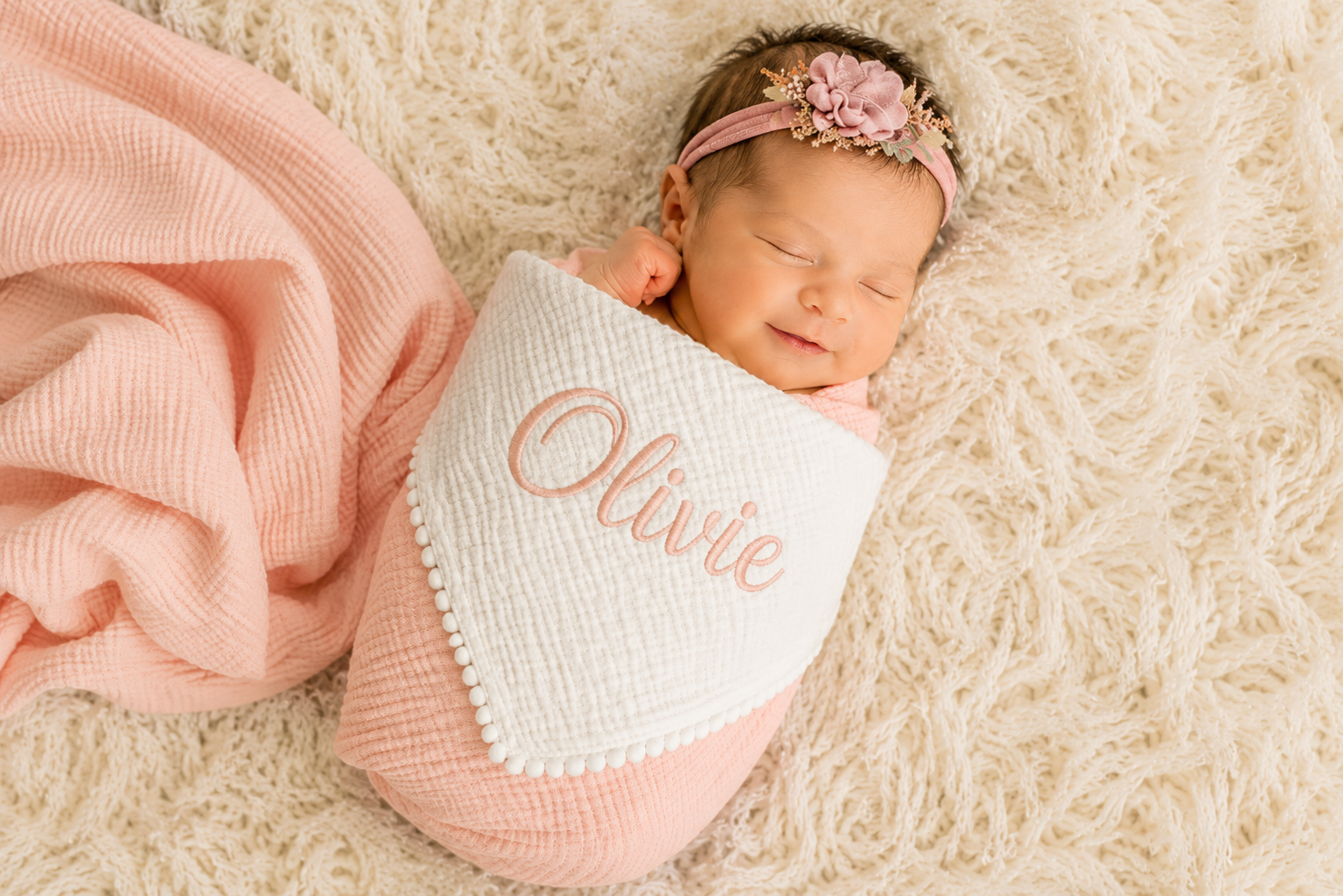 Personalized Baby Blanket – Custom Embroidered Name Muslin Blanket with Pom Pom Trim, Newborn & Baby Gift