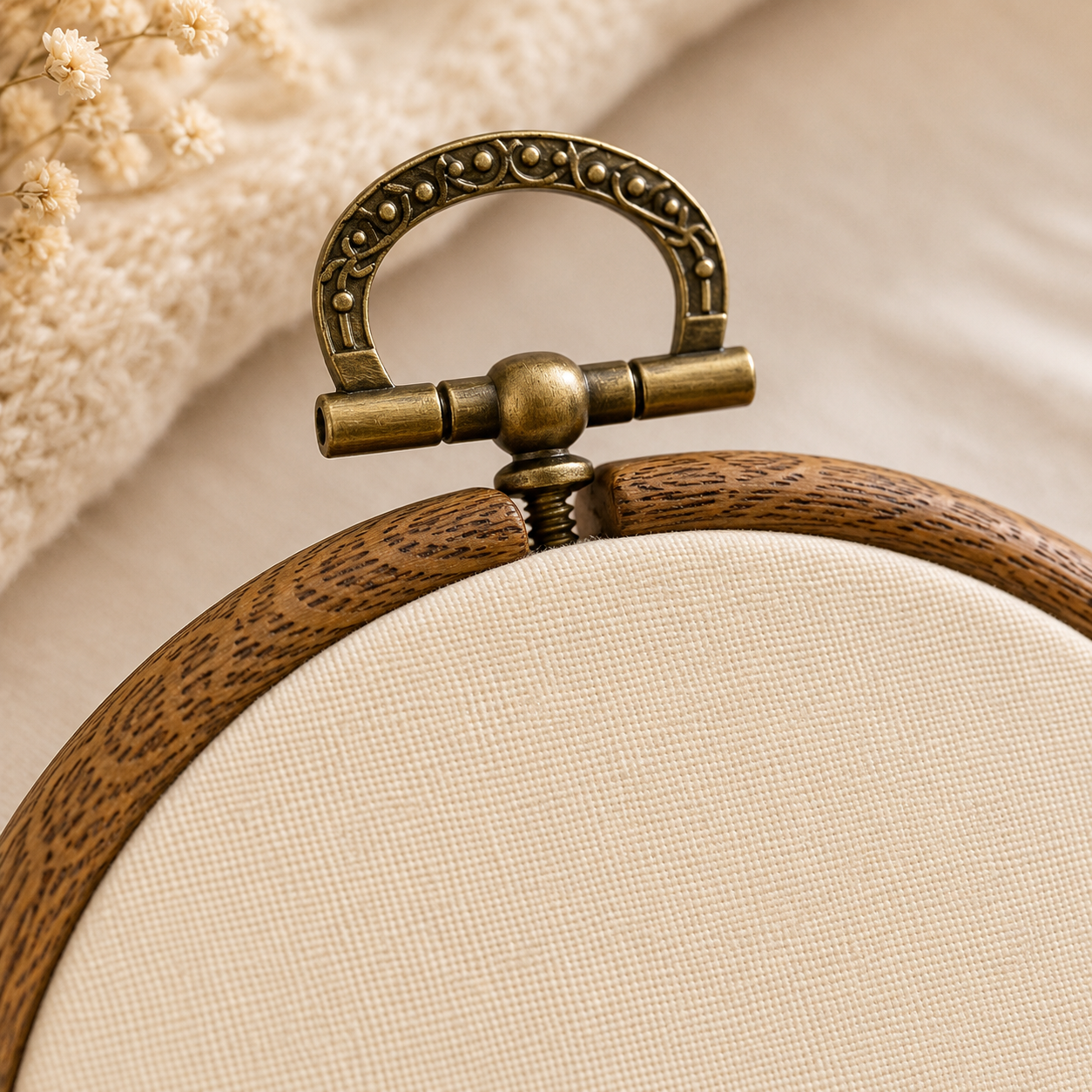 Personalized Baby Name Hoop with Bow – Embroidered Nursery Wall Decor, Custom Newborn Gift